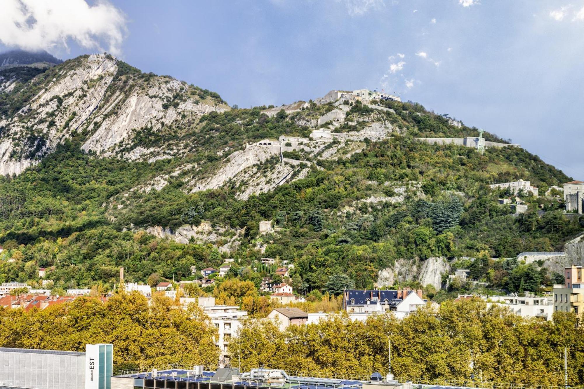 Novotel Grenoble Centre Ngoại thất bức ảnh